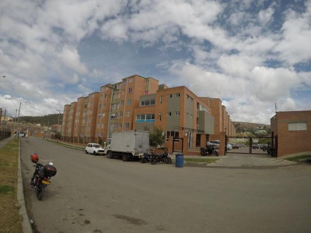 2 bedrooms House in Cundinamarca, Colombia No. 2258