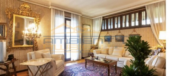 3 bedrooms Villa in Merate, Italy No. 235198 22