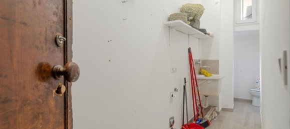 2 rooms Apartment in Turin, Italy No. 63620 16