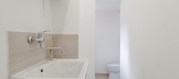 2 rooms Apartment in Turin, Italy No. 63620 17