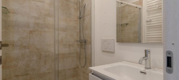 2 rooms Apartment in Turin, Italy No. 63620 11