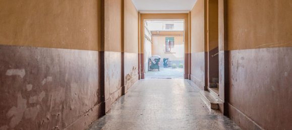 2 rooms Apartment in Turin, Italy No. 63620 27