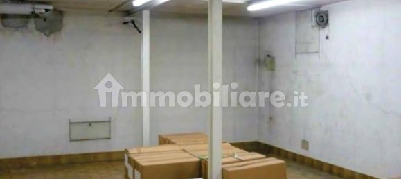 381m² Commercial property in Olginate, Italy No. 319652 5
