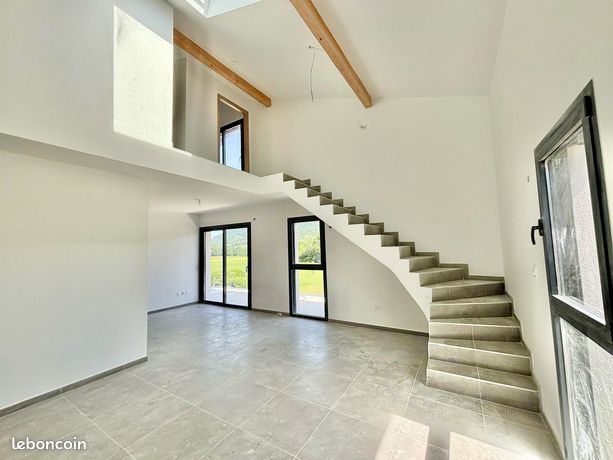 Дуплекс с 2 спальнями в Saint-Pierre-en-Faucigny, Франция № 303467