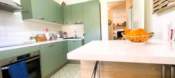 5-Zimmer Wohnung in Massa, Italy, Nr. 35395 10