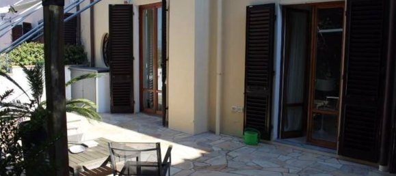 5 rooms Apartment in Bagno a Ripoli, Italy No. 48519 3