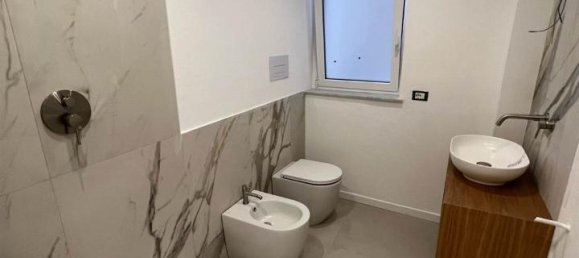 2-Zimmer Wohnung in Palermo, Italy, Nr. 33148 10