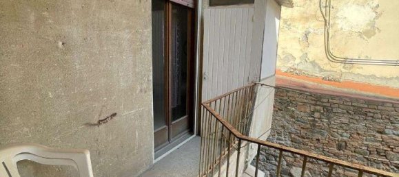 Квартира с 4 комнатами в Реджо Калабрия, Италия № 176057 8