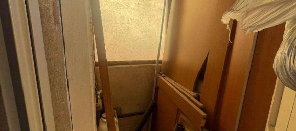 Квартира с 4 комнатами в Реджо Калабрия, Италия № 176057 6