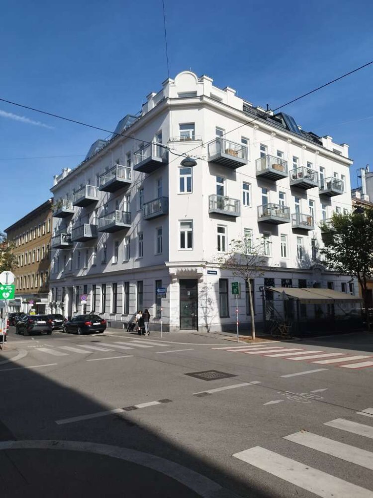 430m² Commercial property in Ottakring, Austria No. 60260