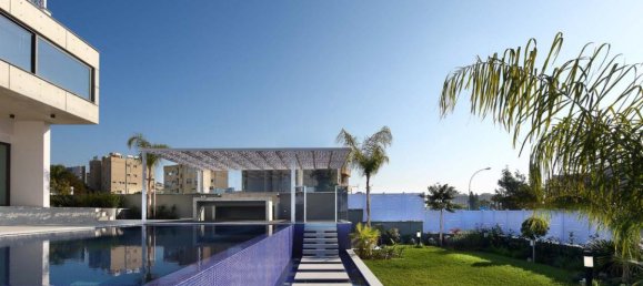 4 bedrooms Villa in Limassol, Cyprus No. 2040 14