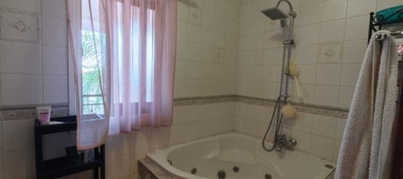 Villa de 4 dormitorios en Aradippou, Cyprus No. 21137 12