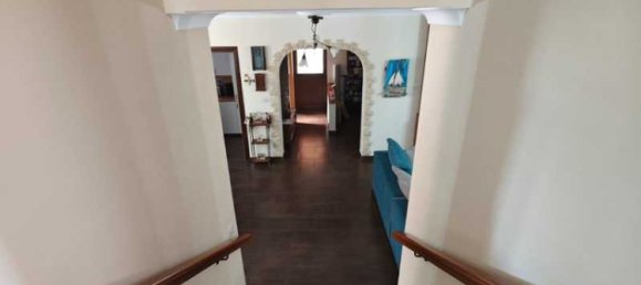 Villa de 4 dormitorios en Aradippou, Cyprus No. 21137 5