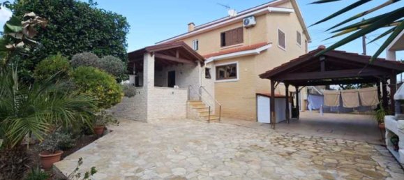 Villa de 4 dormitorios en Aradippou, Cyprus No. 21137 7