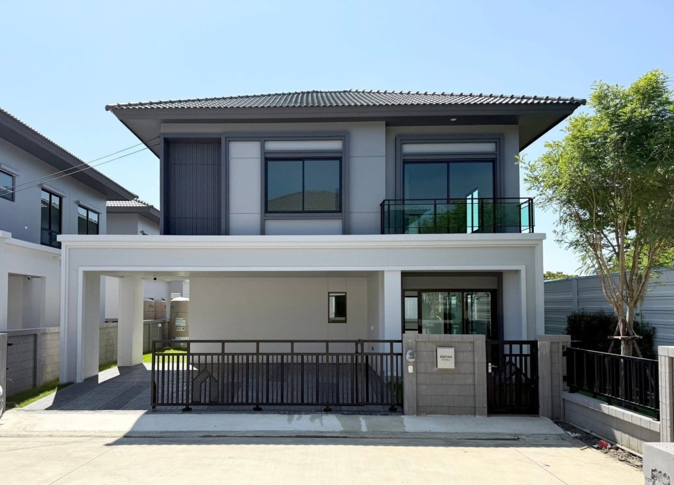 Casa T4 em Samut Prakan, Thailand N.º 75529