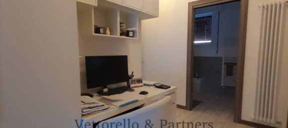 2 Schlafzimmer Wohnung in Mogliano Veneto, Italy, Nr. 278901 8