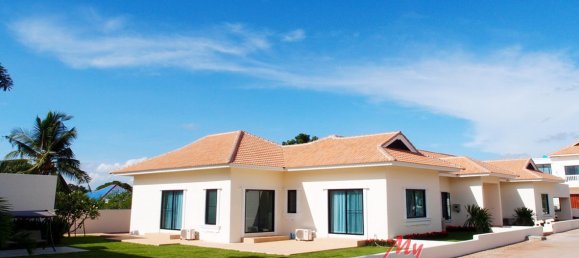 4 bedrooms Cafe / restaurant in Pattaya, Thailand No. 5453 4