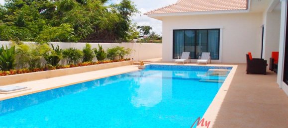 4 bedrooms Cafe / restaurant in Pattaya, Thailand No. 5453 8