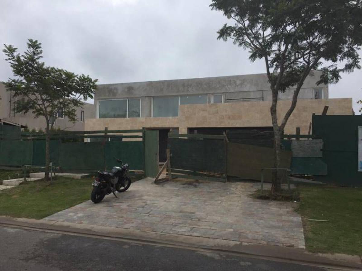 4 Schlafzimmer Haus in Tigre, Argentina, Nr. 18086