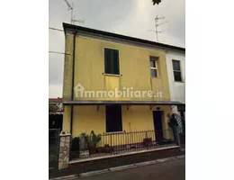 3 Schlafzimmer Haus in Ravenna, Italy, Nr. 12410