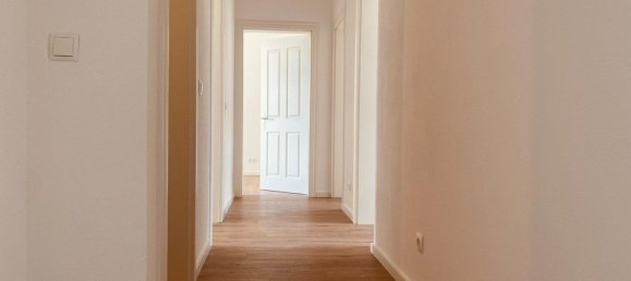 Квартира с 4 комнатами в Кобленц, Германия № 363670 2