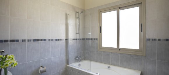 3 bedrooms Villa in Paralimni, Cyprus No. 5706 7