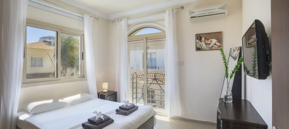 3 bedrooms Villa in Paralimni, Cyprus No. 5706 8