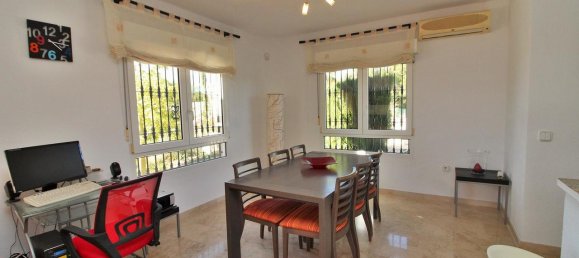 Villa de 4 dormitorios en Las Ramblas, Spain No. 3621 10