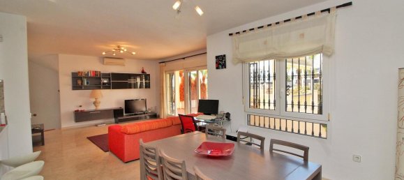 Villa de 4 dormitorios en Las Ramblas, Spain No. 3621 16