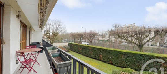 4 Schlafzimmer Wohnung in Fontenay-sous-Bois, France, Nr. 135713 3