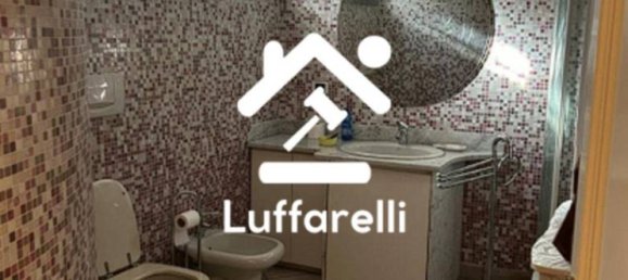 9 bedrooms Villa in Erba, Italy No. 2836 6