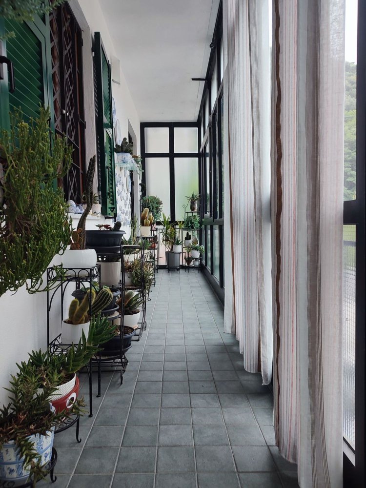 5 bedrooms Apartment in Savona, Italy No. 395612