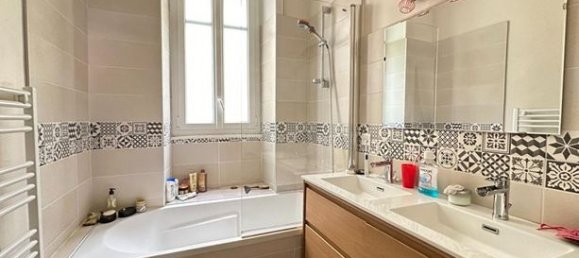 3 bedrooms Apartment in Limoges, France No. 304422 6