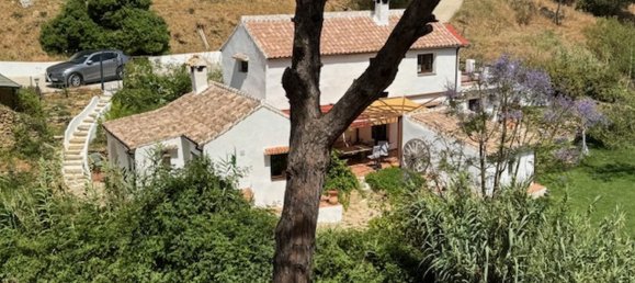 Casa de 4 dormitorios en Casares, Spain No. 136272 35