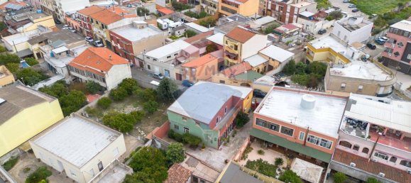 Дом с 7 комнатами в Монсеррато, Италия № 15129 8