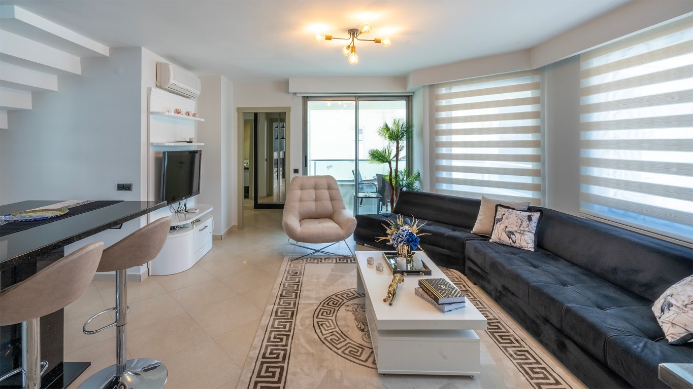 5 rooms Apartment in Oba, Turkey No. 22475