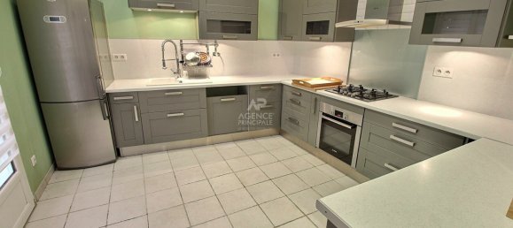 4 chambres Maison à Chanteloup-les-Vignes, France No. 164659 2