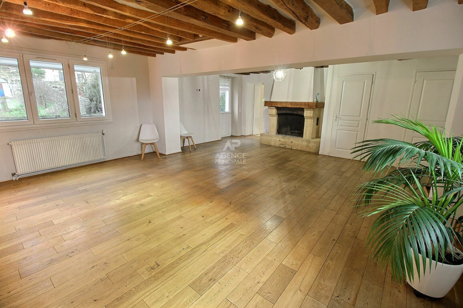 4 chambres Maison à Chanteloup-les-Vignes, France No. 164659