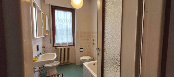 4 rooms Villa in Arluno, Italy No. 35376 13