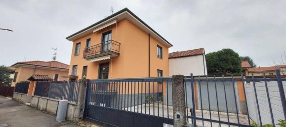 4 rooms Villa in Arluno, Italy No. 35376 60