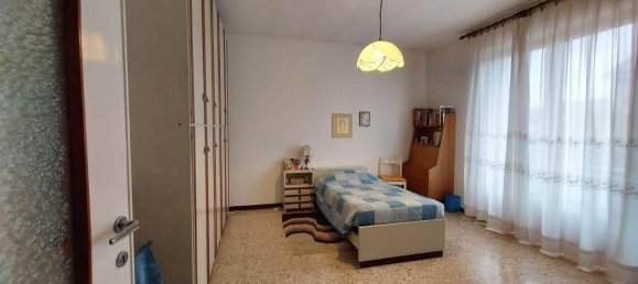 4 rooms Villa in Arluno, Italy No. 35376 6