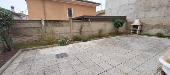 4 rooms Villa in Arluno, Italy No. 35376 32