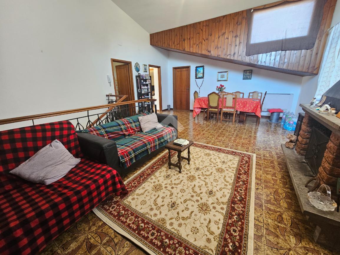 4غرفة بانتهاوس في Fiano Romano, Italy رقم 1778