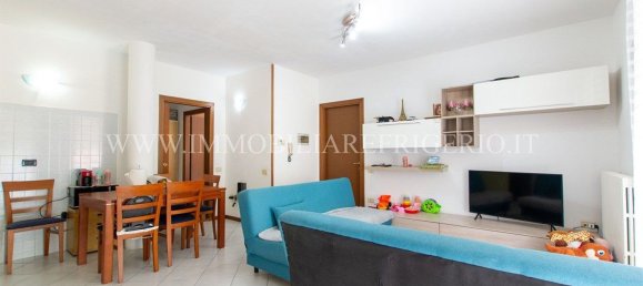 3 bedrooms Apartment in Cisano Bergamasco, Italy No. 361122 2