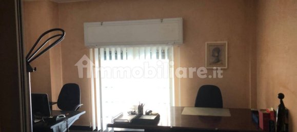 5 rooms Office in Genoa, Italy No. 100798 12