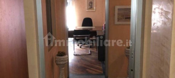 5 rooms Office in Genoa, Italy No. 100798 19