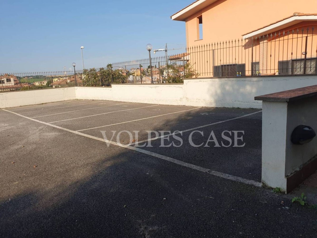 Garagem em Fonte Nuova, Italy 12 m² N.º 272970