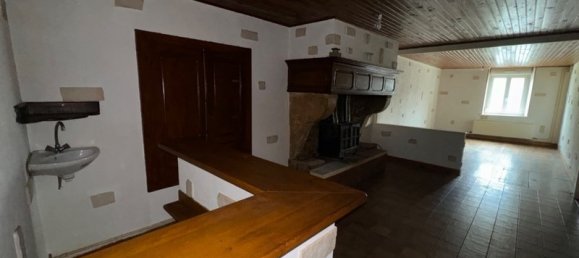 3 bedrooms House in Dombras, France No. 69203 31