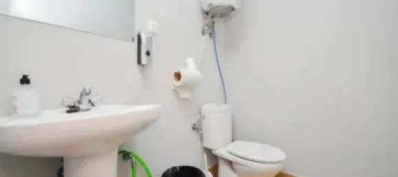 Imóvel comercial em Granada, Spain 219 m² N.º 181201 2