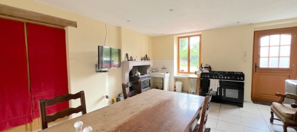 Casa de 3 dormitorios en Saint-Saturnin, France No. 251700 6